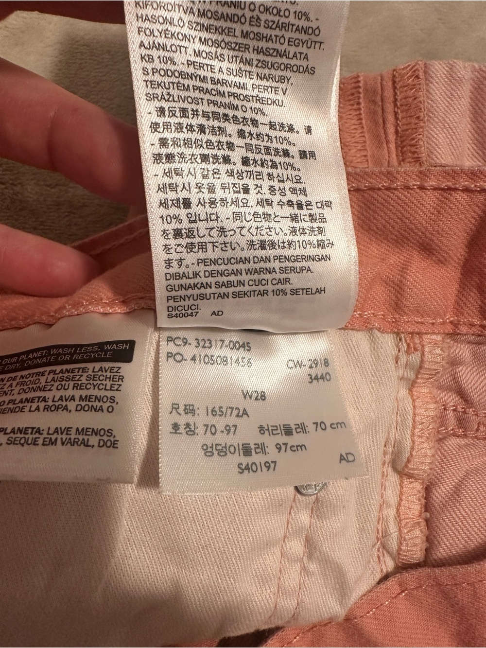 Levi’s Strauss & Co Pink Denim 501’s Shorts Size 28W Women’s - Picture 8 of 8